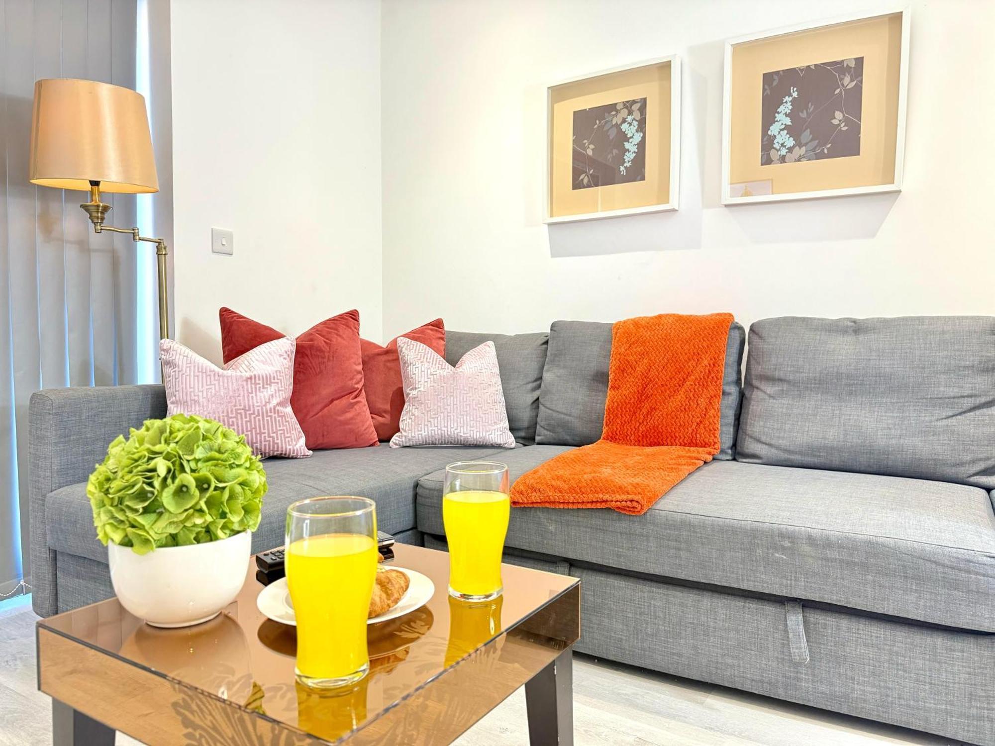 Hazel 1-Bedroom Cousy Flat, Parking, Wifi, Prime Location, Close To Blenheim Palace & Oxford Kidlington Εξωτερικό φωτογραφία