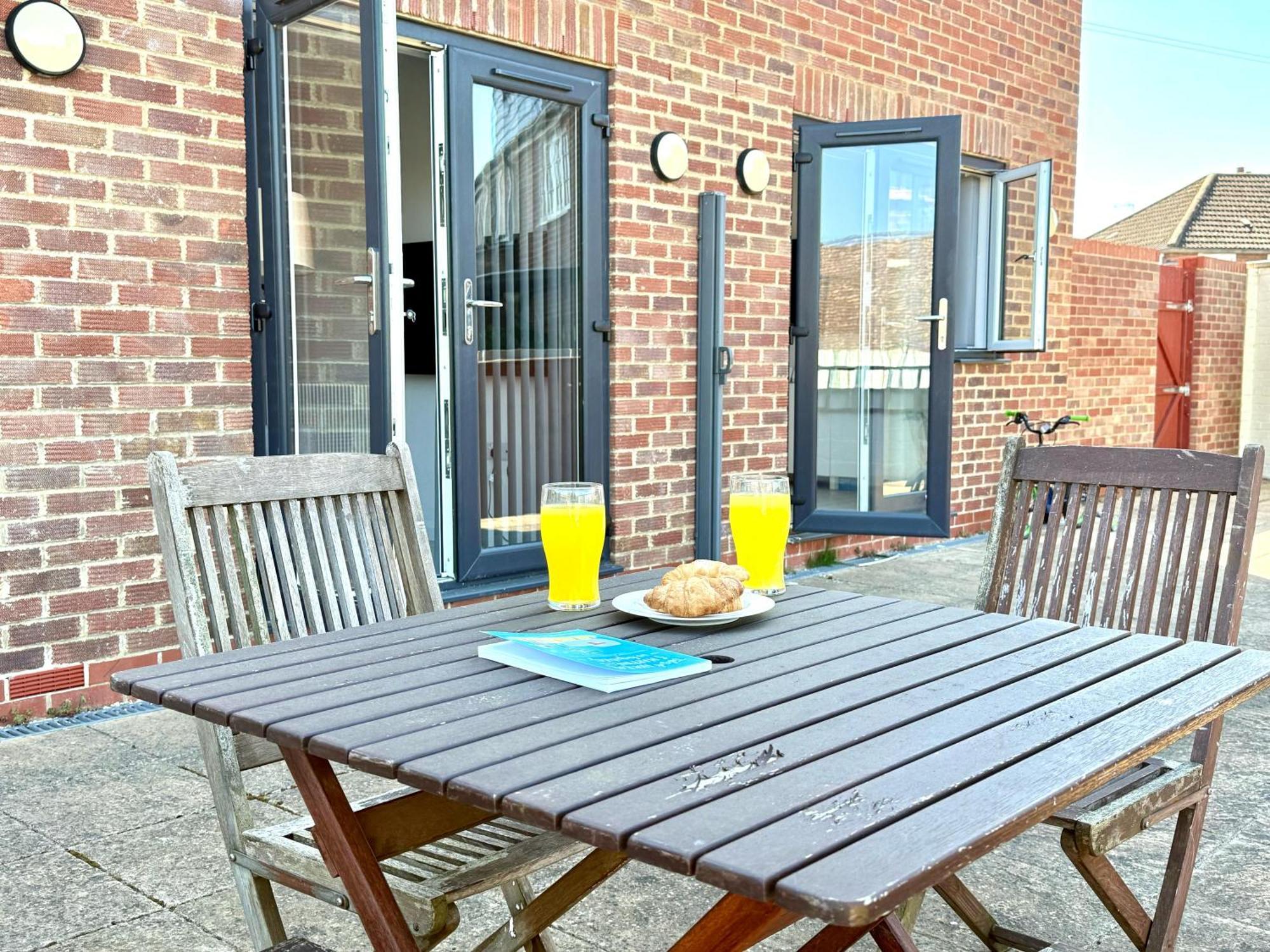Hazel 1-Bedroom Cousy Flat, Parking, Wifi, Prime Location, Close To Blenheim Palace & Oxford Kidlington Εξωτερικό φωτογραφία