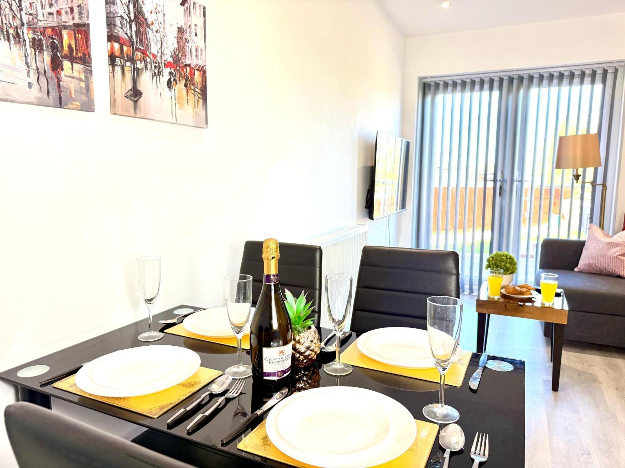 Hazel 1-Bedroom Cousy Flat, Parking, Wifi, Prime Location, Close To Blenheim Palace & Oxford Kidlington Εξωτερικό φωτογραφία