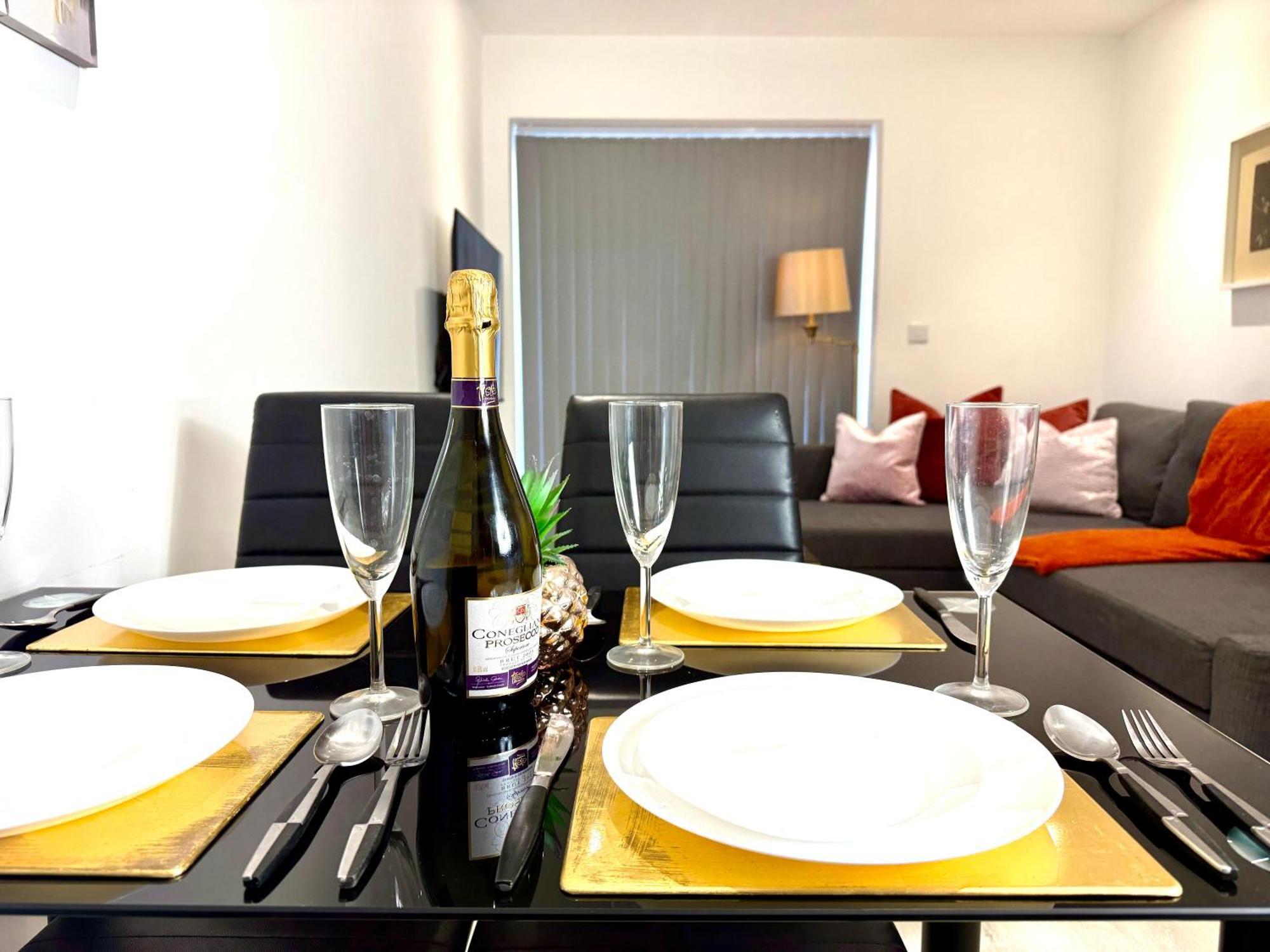Hazel 1-Bedroom Cousy Flat, Parking, Wifi, Prime Location, Close To Blenheim Palace & Oxford Kidlington Εξωτερικό φωτογραφία