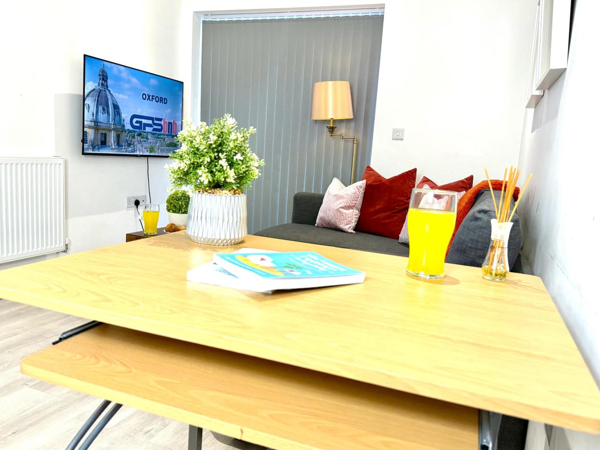Hazel 1-Bedroom Cousy Flat, Parking, Wifi, Prime Location, Close To Blenheim Palace & Oxford Kidlington Εξωτερικό φωτογραφία